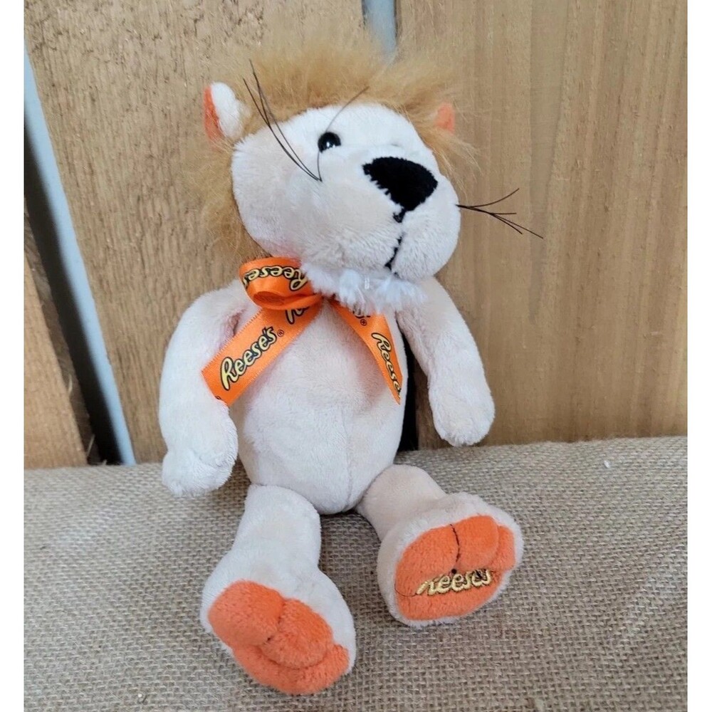 Hershey's Reese's Peanut Butter Cup Lion With Music 10" Plush Stuffed Animal Toy